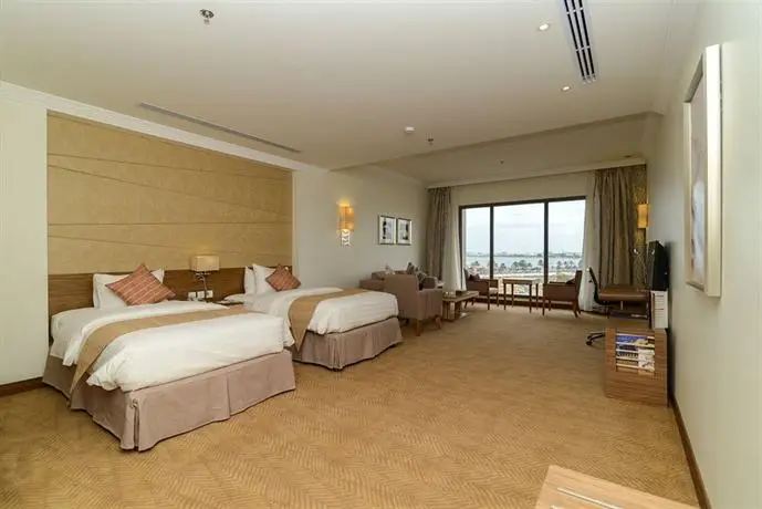 Golden Tulip Dammam Corniche Hotel