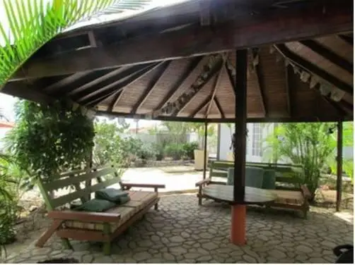 Parrot Villa