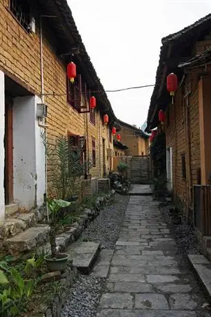 Yangshuo Outside Inn 