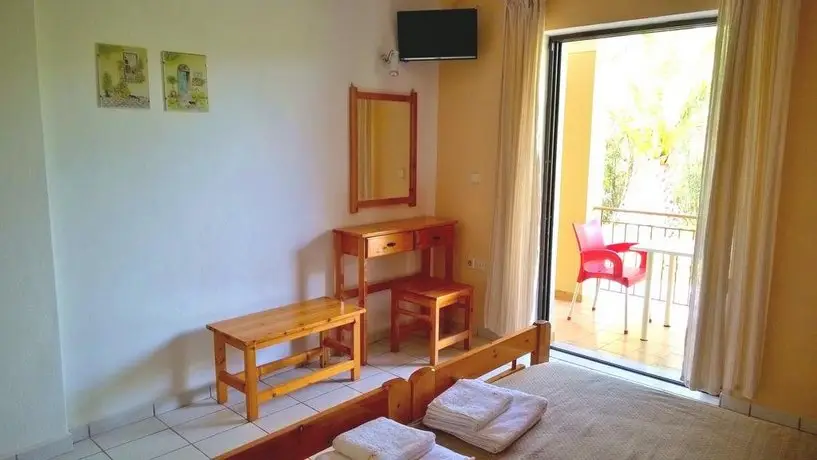 Irini Apartments Kavos Corfu Island 