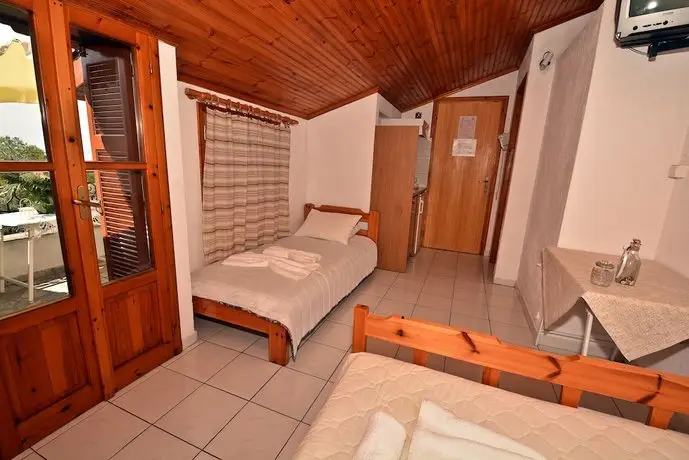 Nina Apartments Skopelos Island 