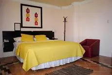 Hostal Antares Manta 