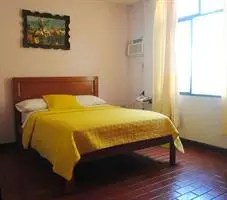 Hostal Antares Manta 