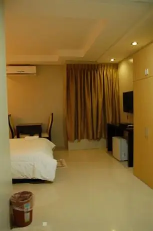 Rumi Apartelle Hotel 