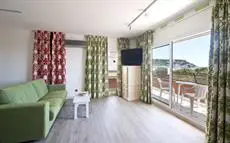 Apartamentos Salles Beach 