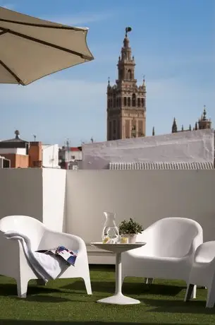 Suites Sevilla Plaza 