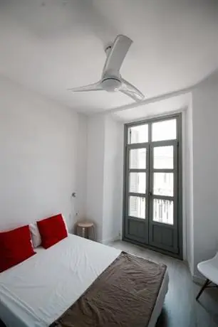 Malaga Urban Rooms 