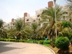 Muscat Oasis Residences 