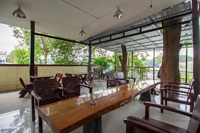 T&T Hostel Kanchanaburi 