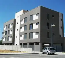 Apartamentos Emilia Feo Leon Gotico 