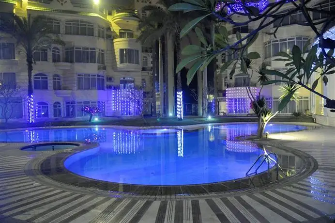 Soluxe Cairo Hotel 