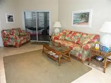 Grand Cayman Beachfront Condo 