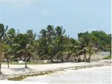 Rocky Cay Bay 