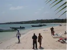 Rocky Cay Bay 