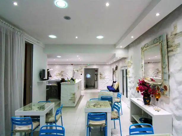 Hotel Opera Larnaca 