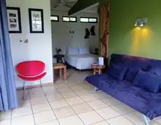 Pura Vida Hotel 