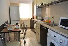 Central House Apartments Bacau 