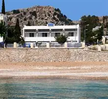 Antonios Apartments 