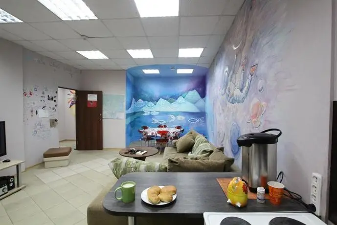 Reshetnikov Hostel 