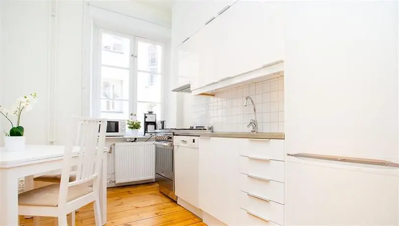 ApartDirect Sveavagen 