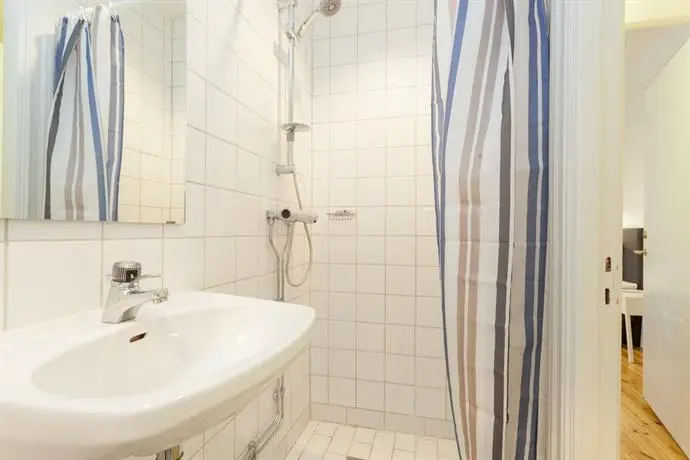 ApartDirect Sveavagen 