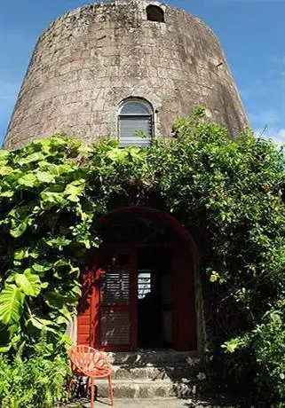 Golden Rock Nevis 