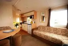 Sunnybrae Caravan Park - Families and Couples Only 