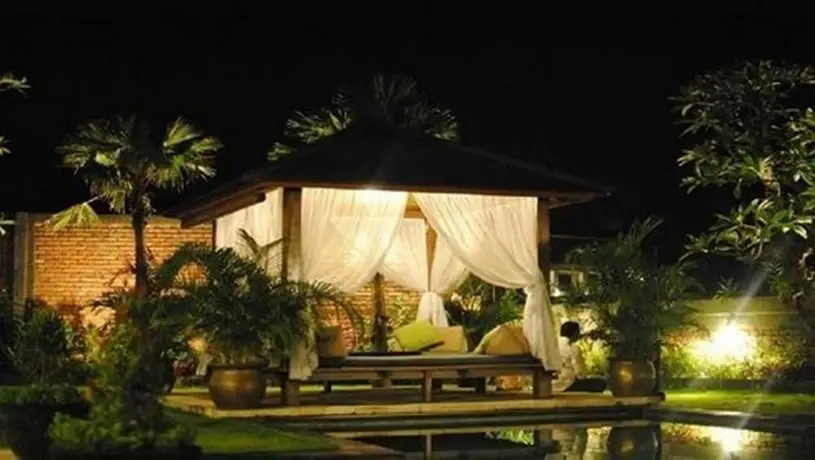 Ngeluwungan Boutique Villa 