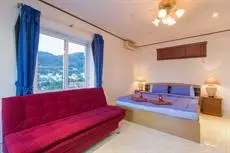 Patong Studio Apartments 