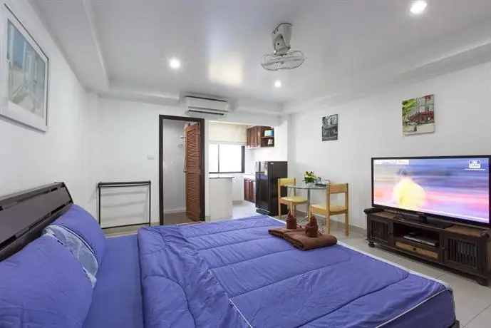 Patong Studio Apartments 