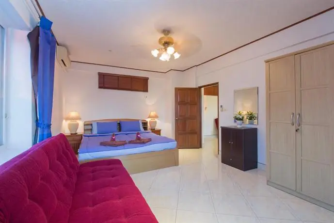 Patong Studio Apartments 