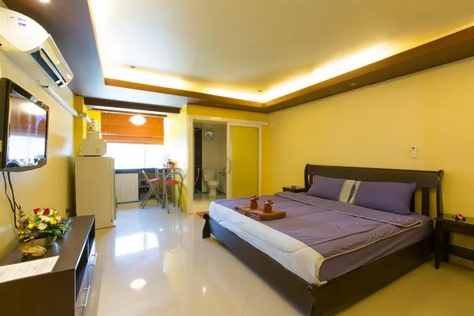 Patong Studio Apartments 