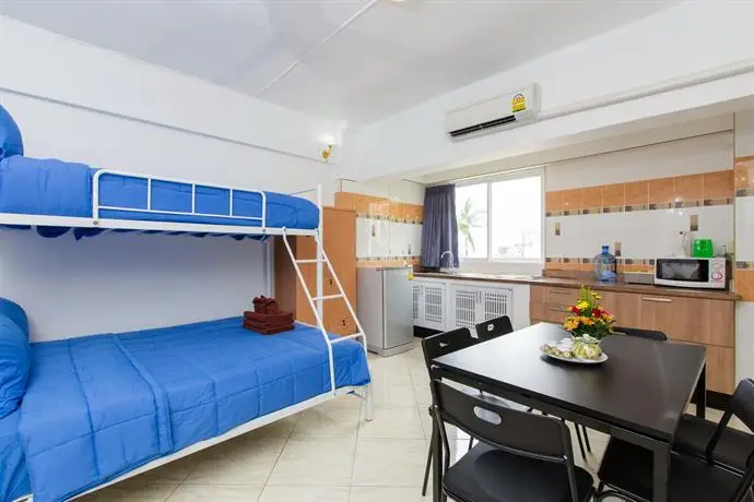 Patong Studio Apartments 