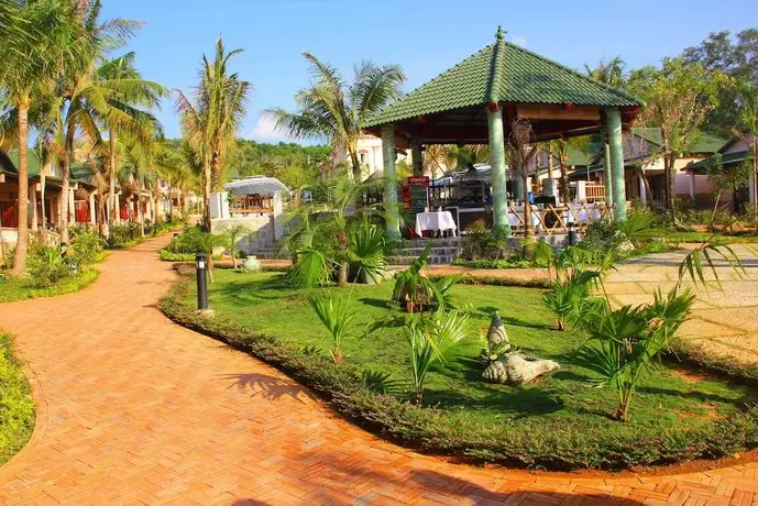 Phu Van Resort & Spa 