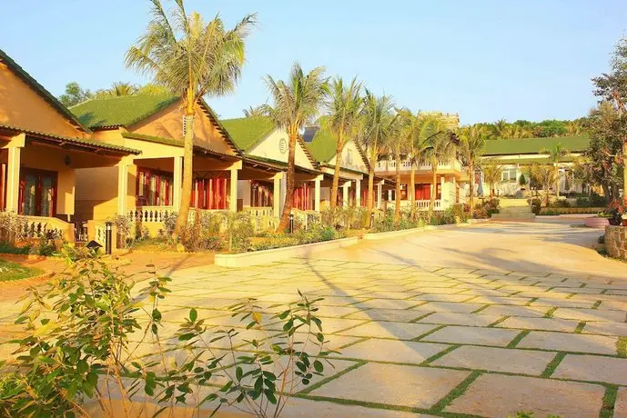 Phu Van Resort & Spa 