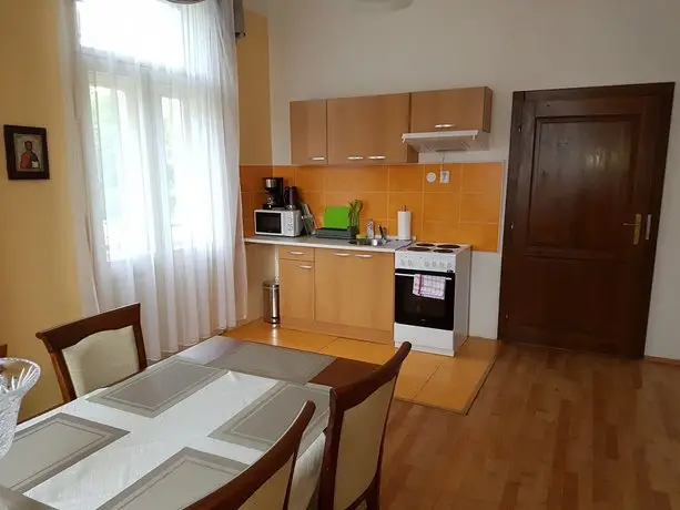 Villa Sofia Apartments