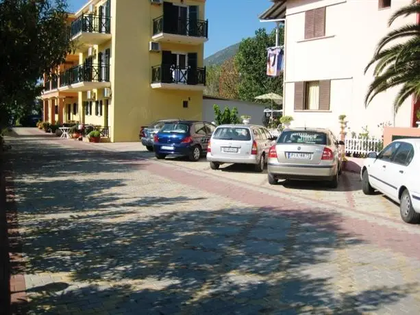 Bayside Apartments Lefkada 