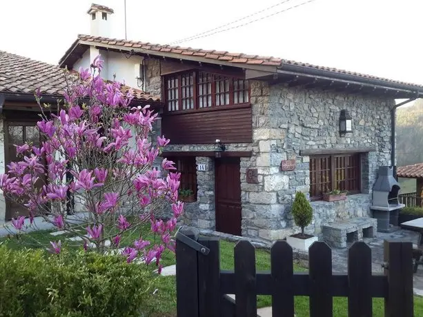 Casa Rural Llugaron II 