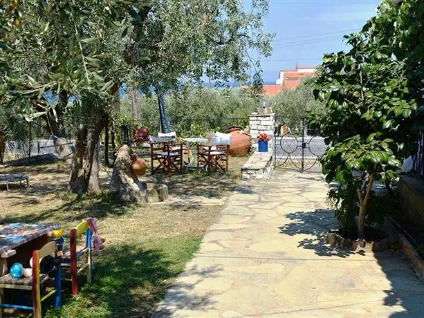 Antoniadis Studios 