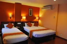 Rama Inn Boutique Home 