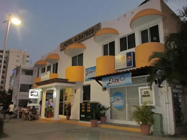 Hotel Albatros Manzanillo