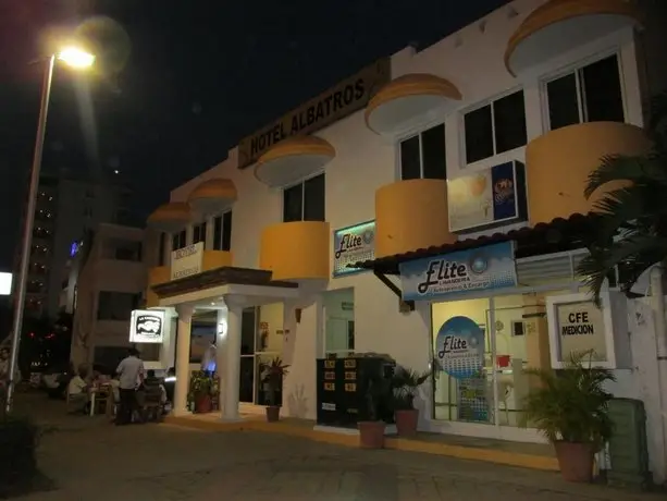 Hotel Albatros Manzanillo