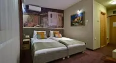 ArtLoft Garni Hotel 