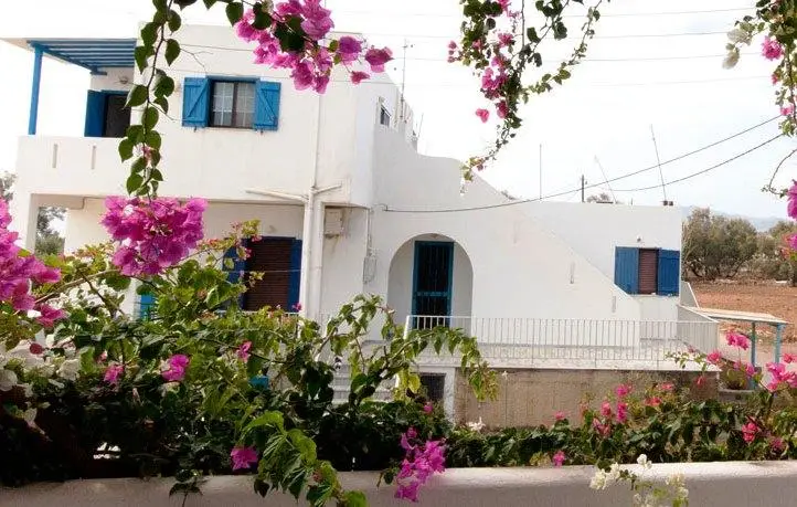 Villa Lefkes 