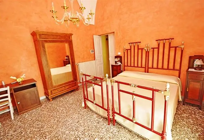 Bed and Breakfast Li Spili 