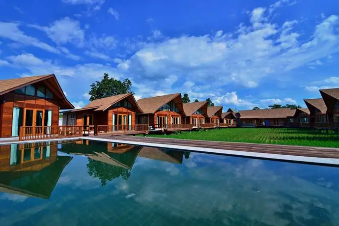 Rice Farm Villa Suratthani 