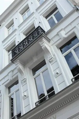 Maison Nationale City Flats & Suites