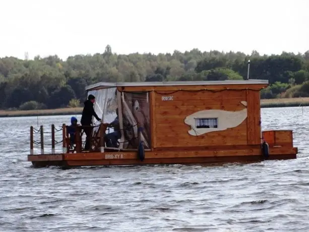 Hausboot am Plauer See 