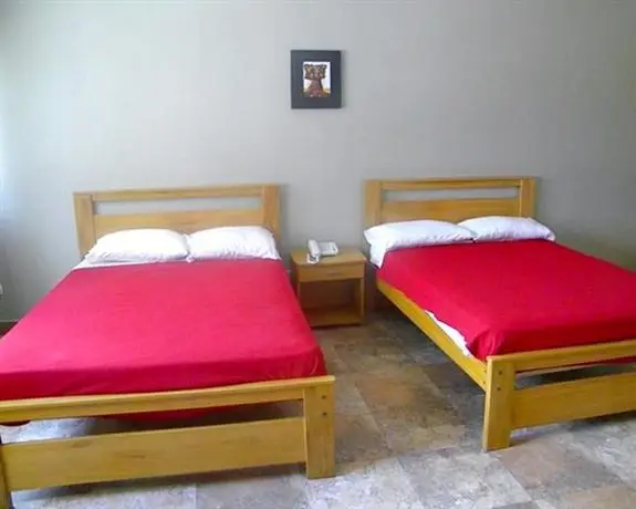 Hotel Marvento Suites 