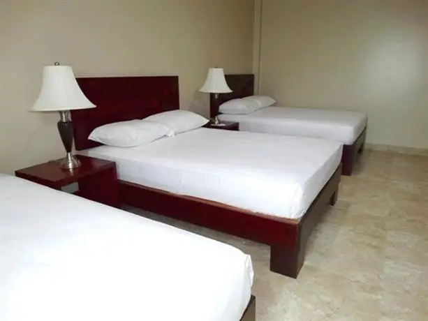 Hotel Marvento Suites 